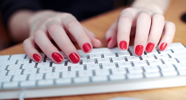 Tips for staying safe when dating online…