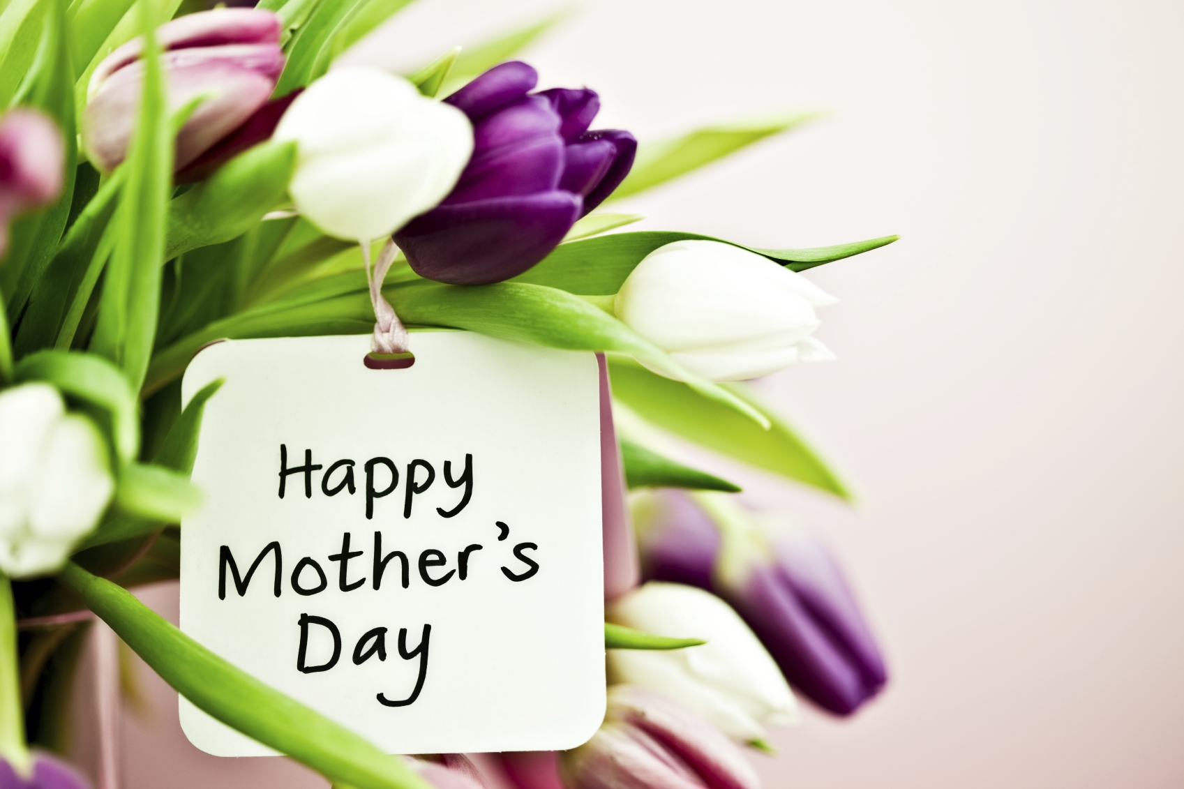 Top 3 Guys Mothers Day Style Outfits
