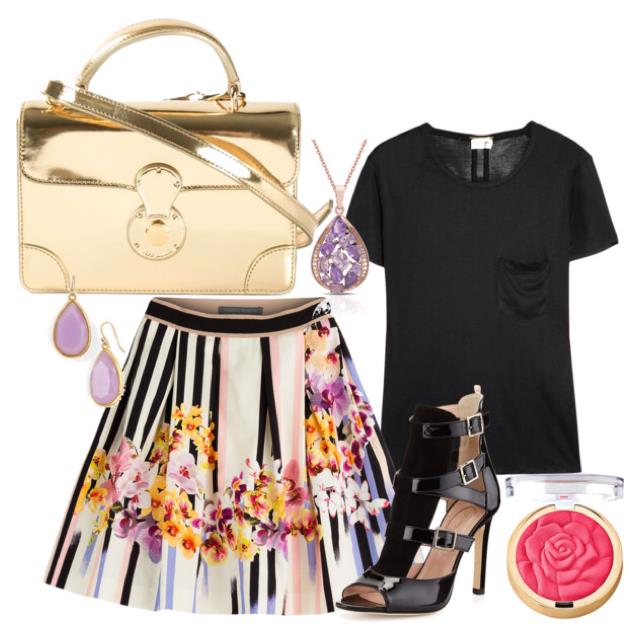 Top 3 Outfits For A Spring Weekend Away