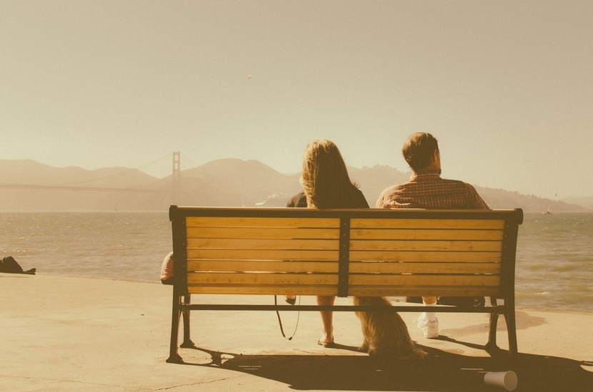 Body language signs that he’s into you