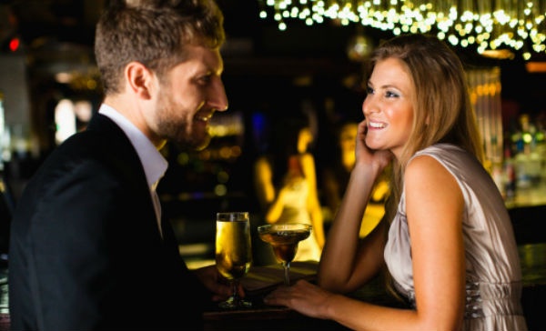 Best Bars for Singles in Chicago To Find A Date